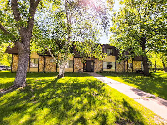 Ken Mar 415 property